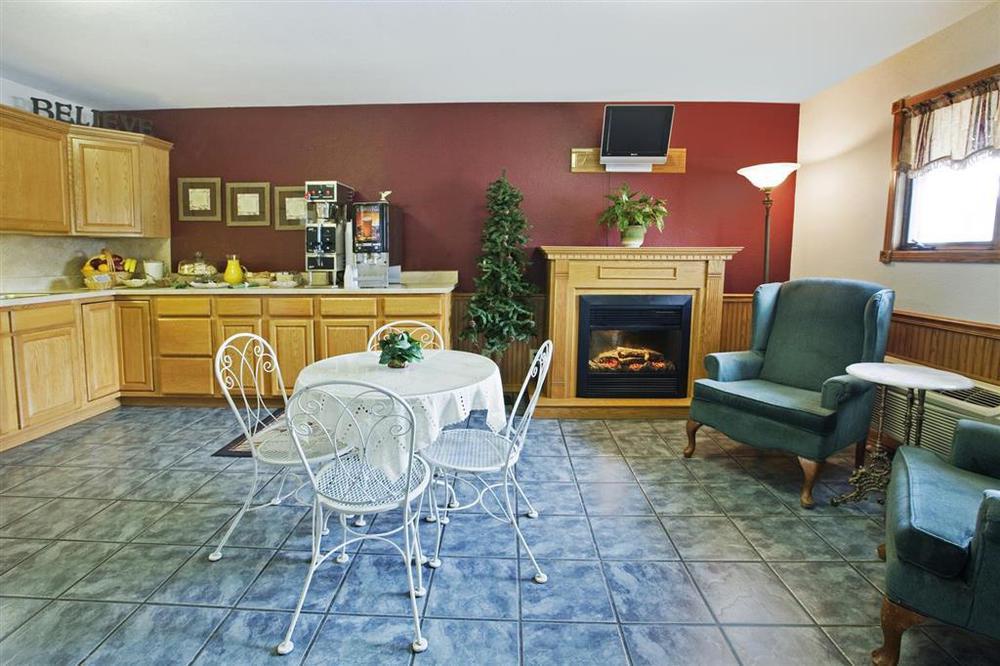 Americas Best Value Inn & Suites Тиф Ривър Фолс Ресторант снимка